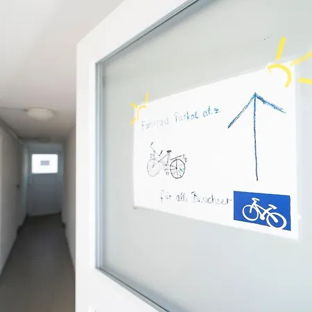 Schuetzenstrasse 15 Sailors Gallery *