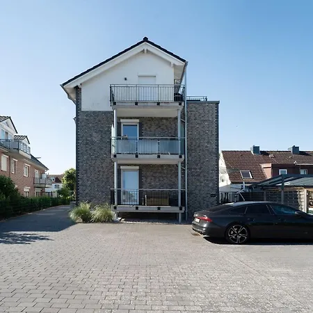 Schuetzenstrasse 15 Sailors Gallery Apartman