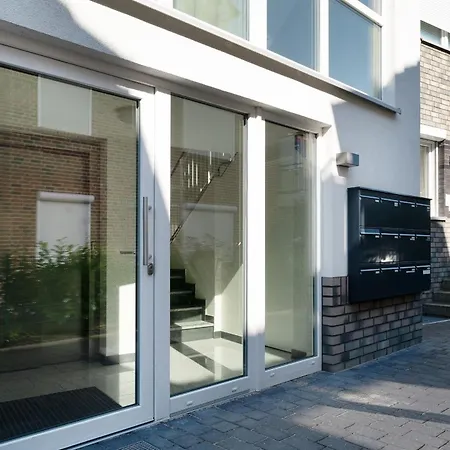 Schuetzenstrasse 15 Sailors Gallery Apartman