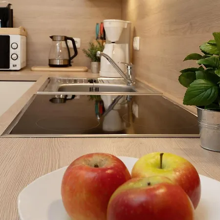 Schuetzenstrasse 15 Sailors Gallery *