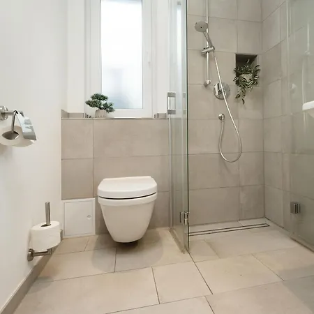 Schuetzenstrasse 15 Sailors Gallery