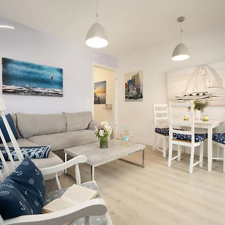 Schuetzenstrasse 15 Sailors Gallery Apartman Grömitz