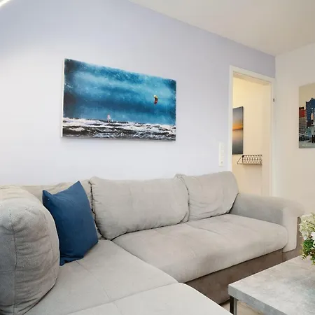 Schuetzenstrasse 15 Sailors Gallery *