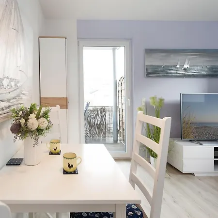 Schuetzenstrasse 15 Sailors Gallery * Grömitz